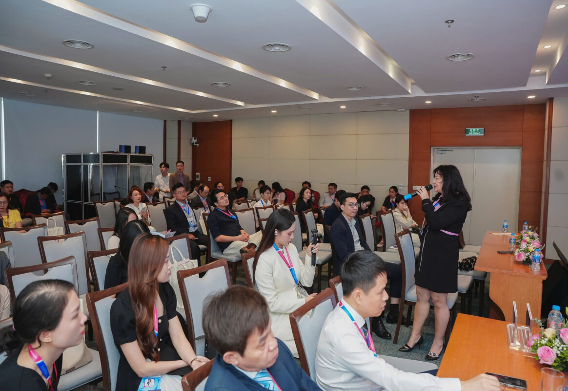 PHÒNG KHÁM DA LIỄU VÀ THẨM MỸ PGS.TS.BS LÊ NGỌC DIỆP